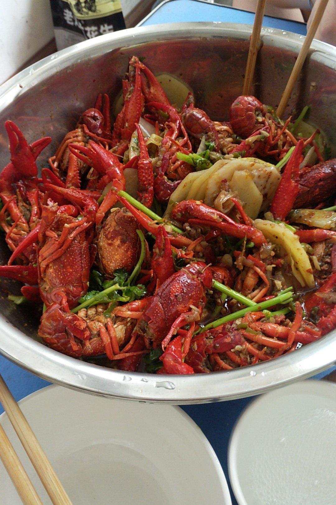 做的麻辣小龙虾(独创四川口味)