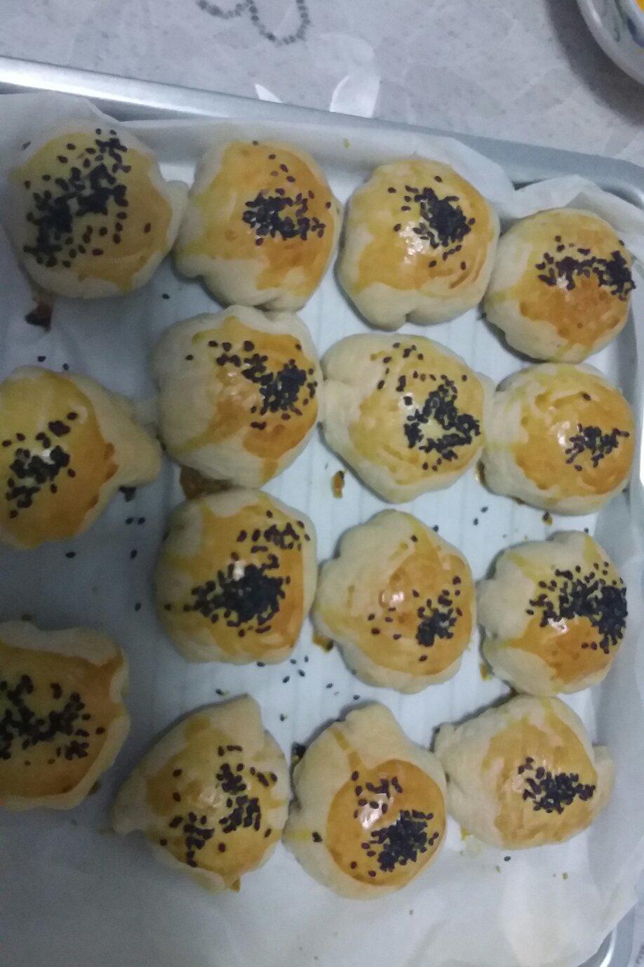 泳式鲜肉榨菜月饼