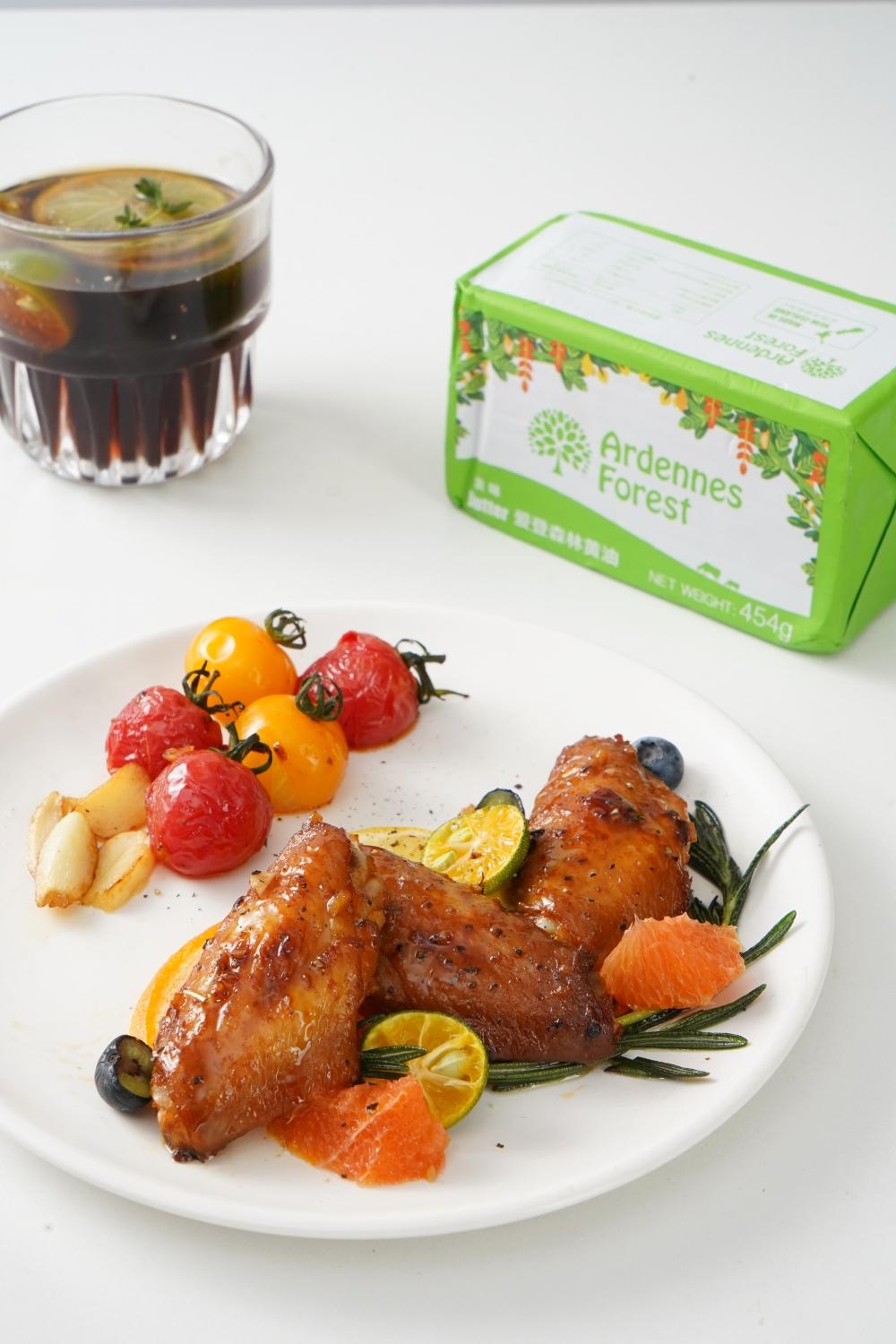 蒜香黄油鸡翅 好吃到唆手指！的做法