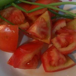 杏鮑菇蕃茄排骨湯的做法 步骤1