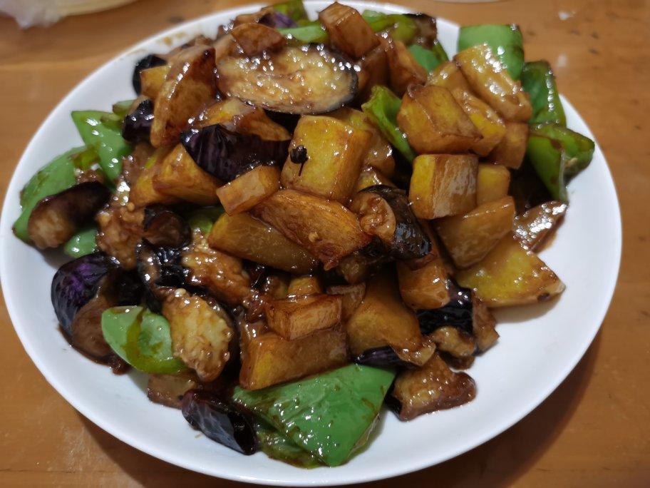 超级下饭的地三鲜