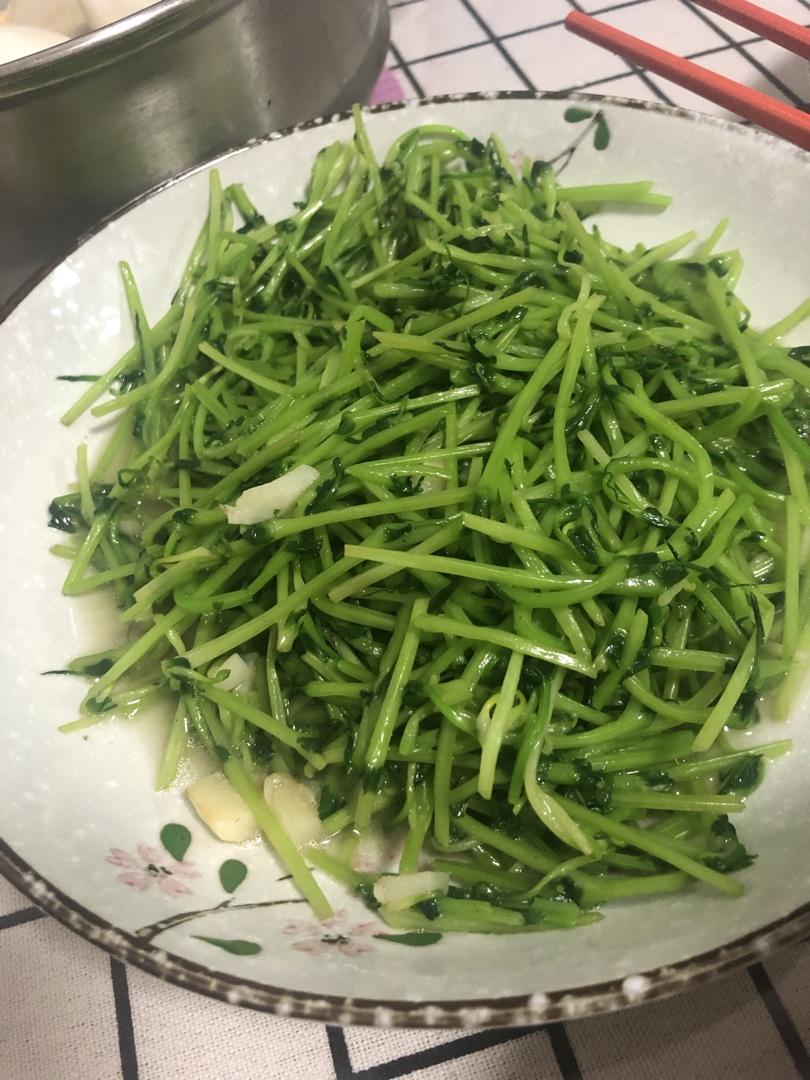 蒜香豆苗