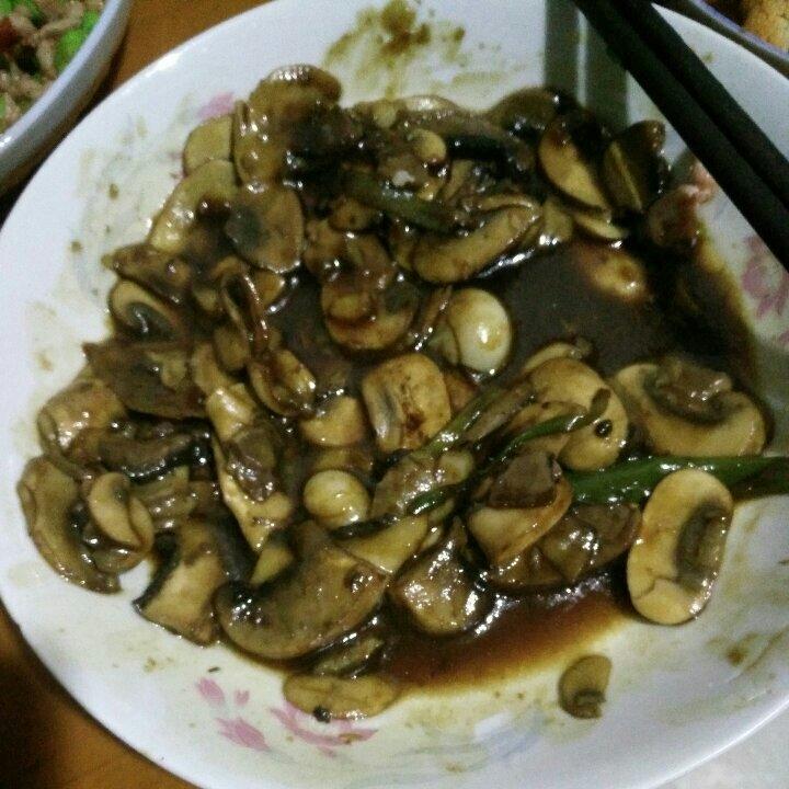 “鲜”美的简单快手菜——素炒鲜口蘑