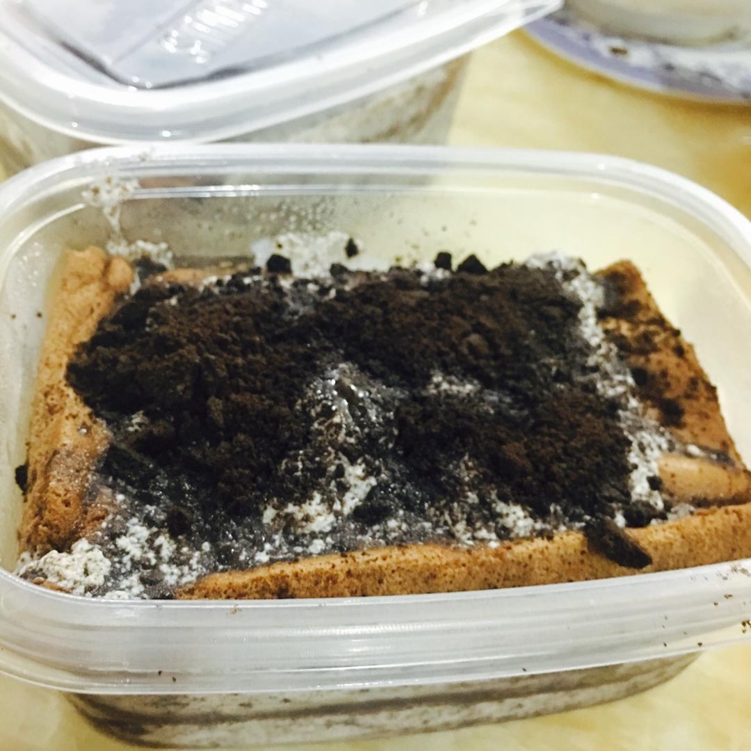 好吃到流泪的奥利奥咸奶油盒子蛋糕
