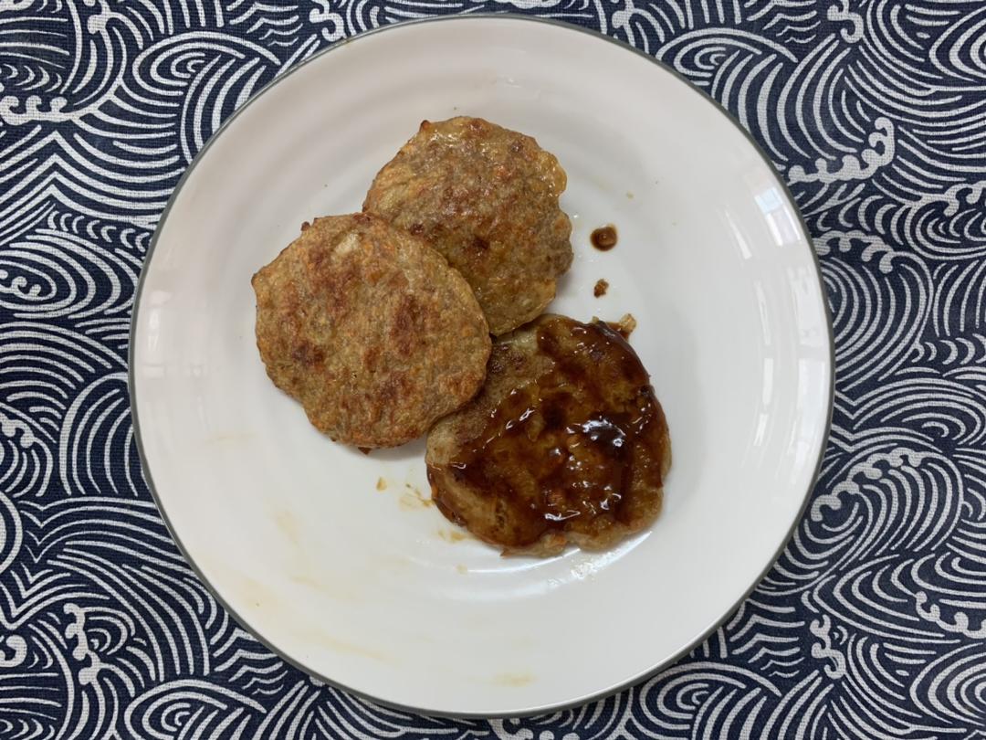 不输给牛肉的猪肉汉堡肉饼