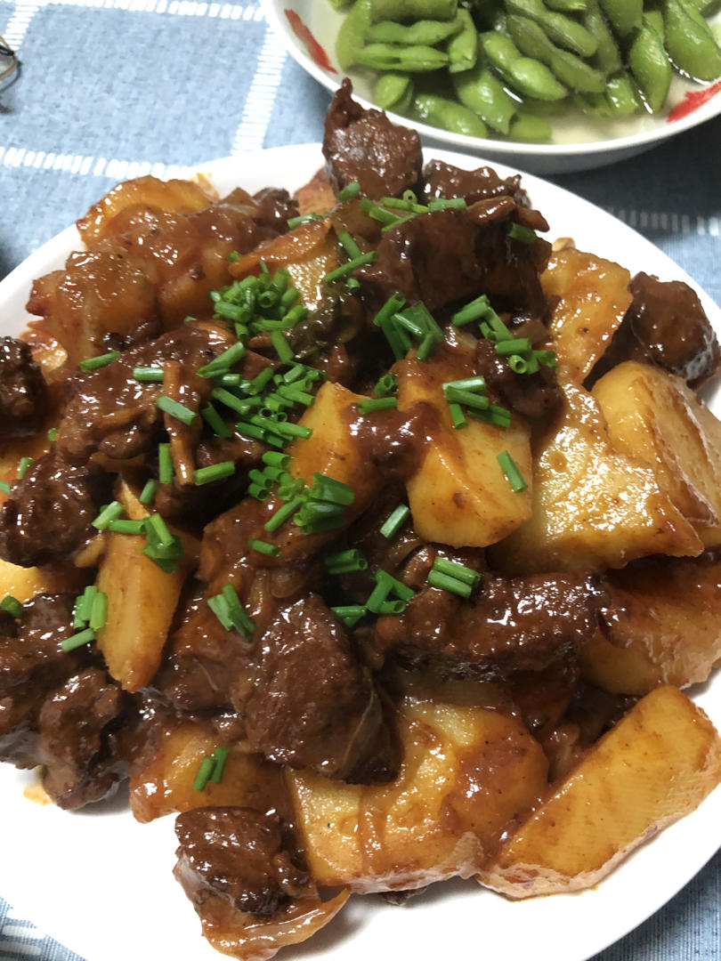 土豆炖牛肉