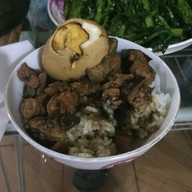 台式卤肉饭