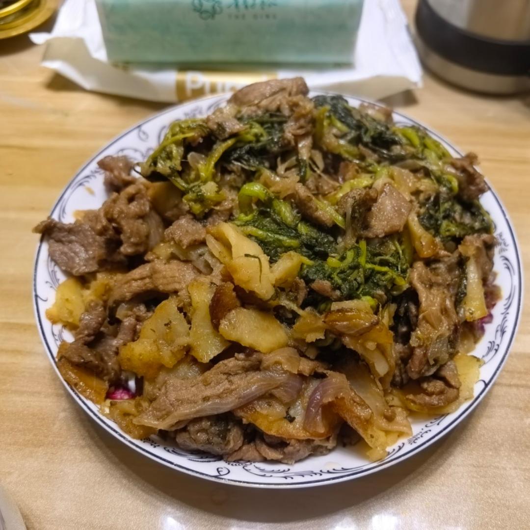 土豆牛肉煎锅