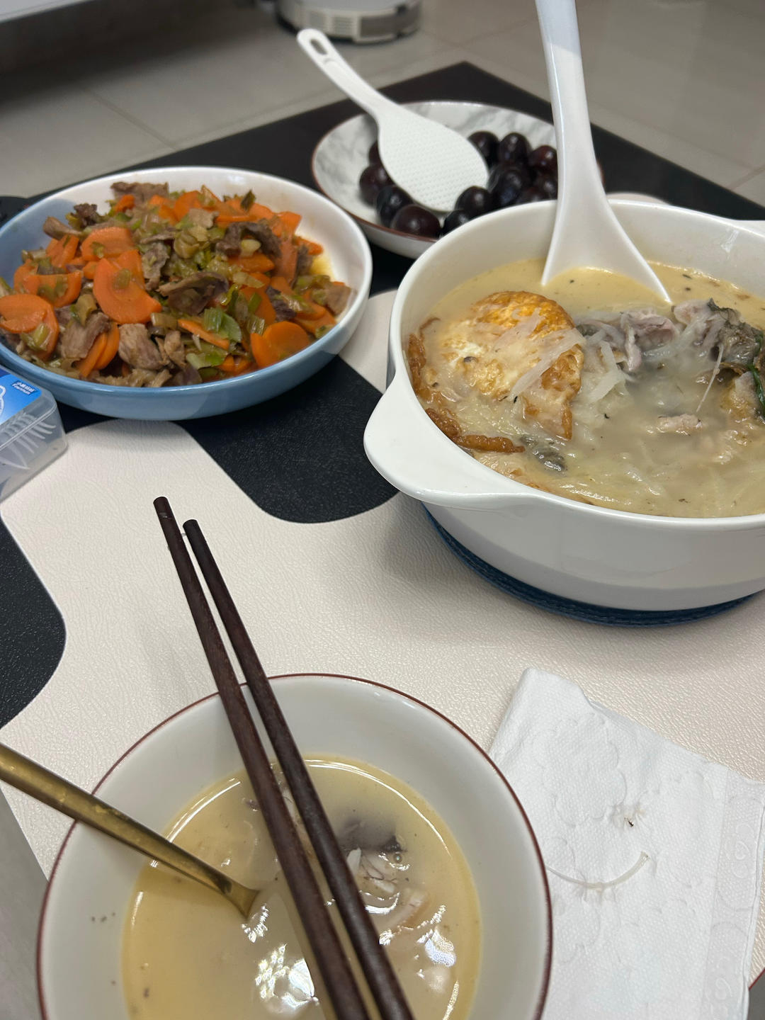 这样做的鲫鱼汤超好喝，奶白奶白的