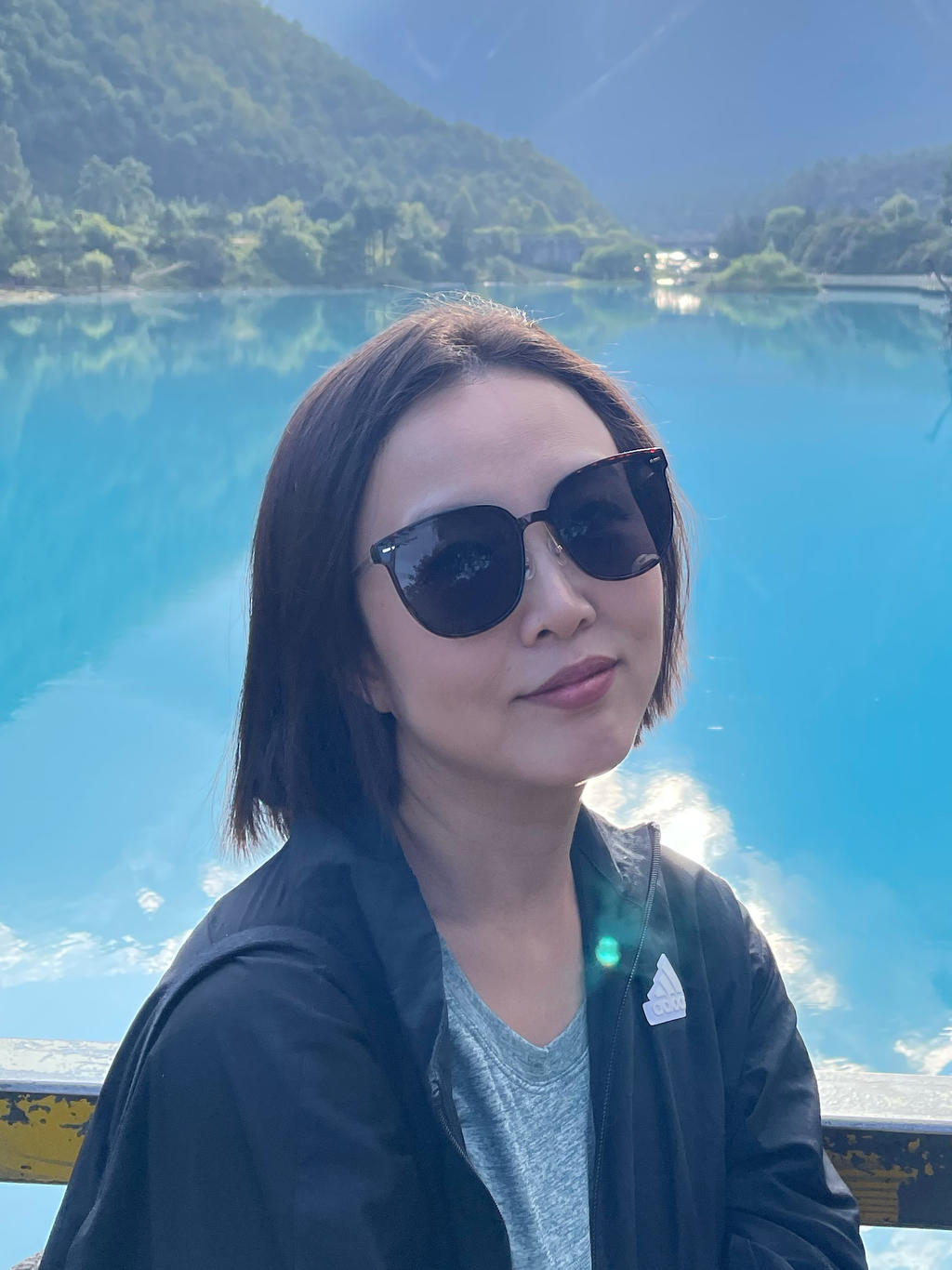 阿佳佳