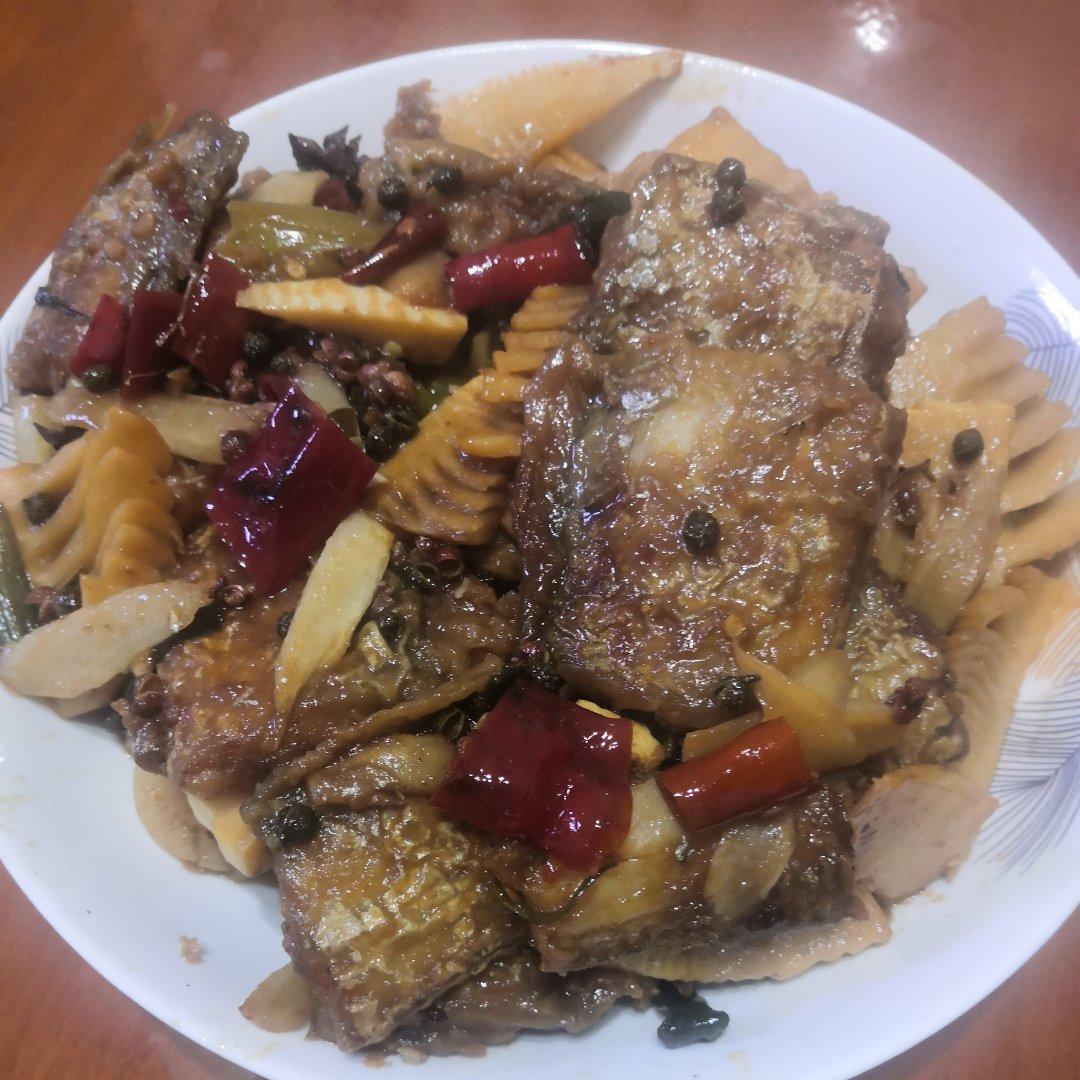 零失误的红烧带鱼，经典家常菜，吃了就忘不掉的味道