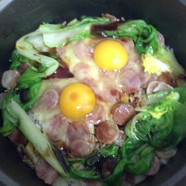 广式腊肠煲仔饭（电饭锅）