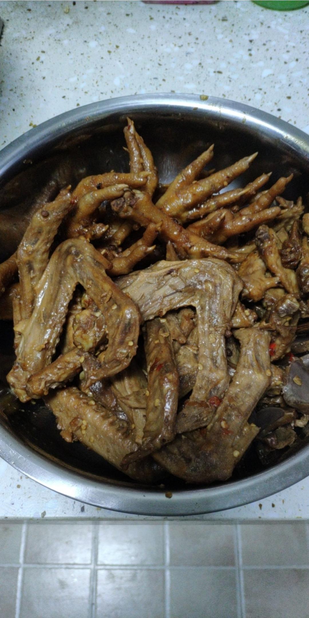 卤鸭掌不好吃你打我