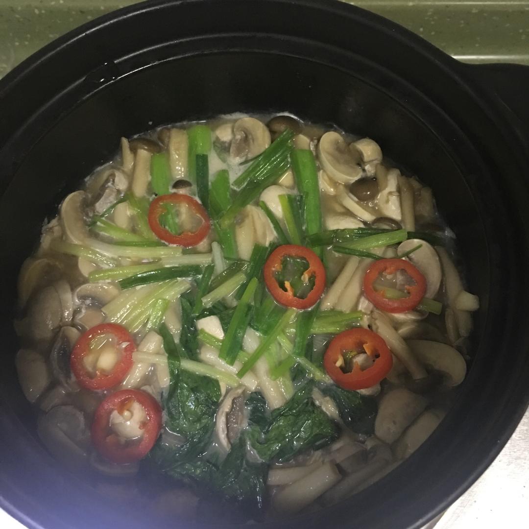 营养美味的杂菌煲