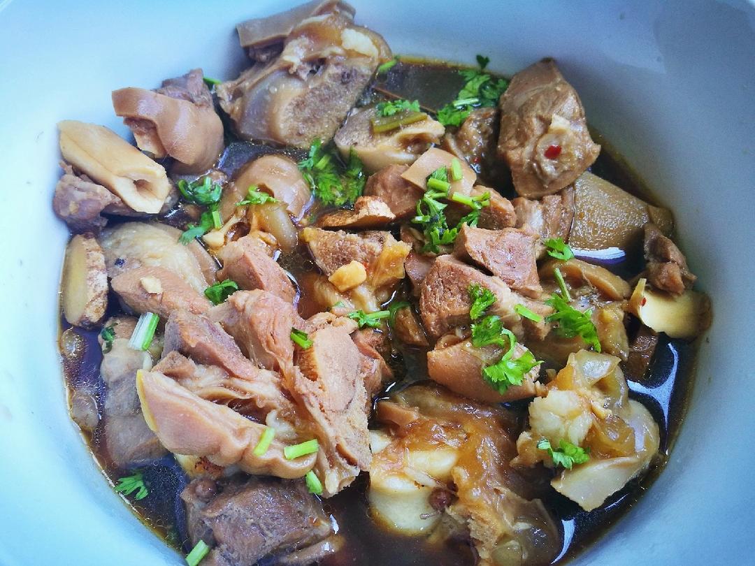 羊肉煲