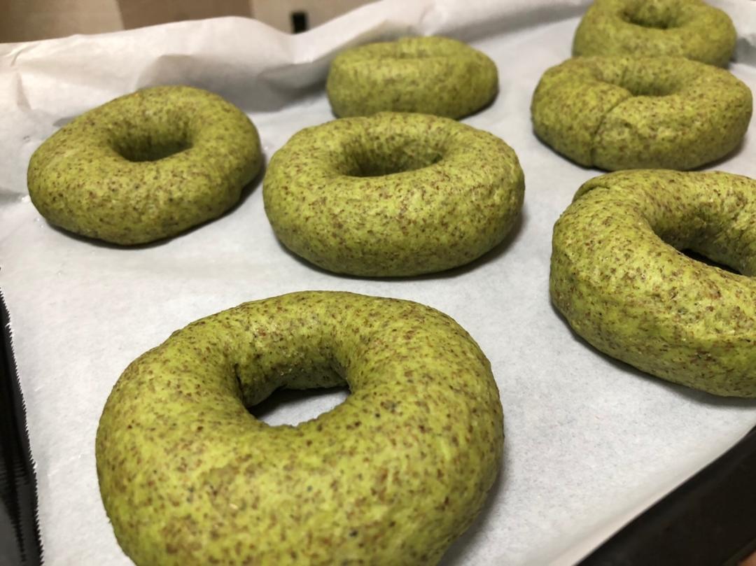 菠菜贝果