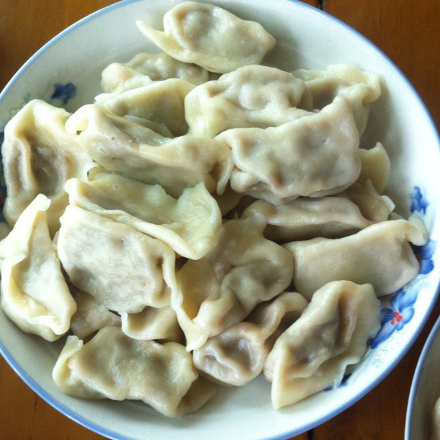芹菜大肉饺子