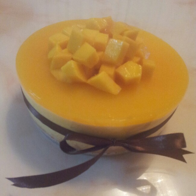 料超足的芒果慕斯蛋糕
