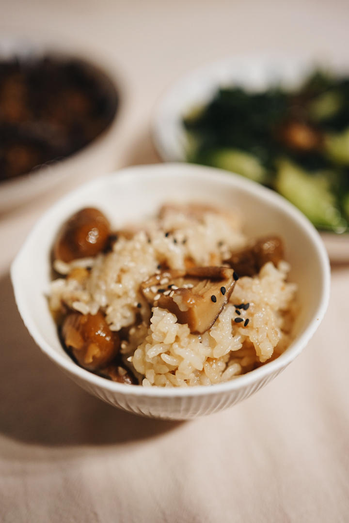 香菇栗子鸡饭