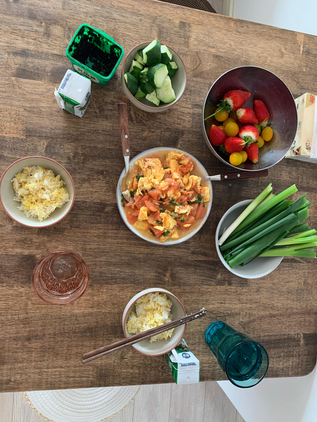 番茄炒鸡蛋（超浓的番茄味）