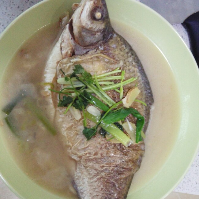 pilotwl做的老丁的私房菜清炖武昌鱼