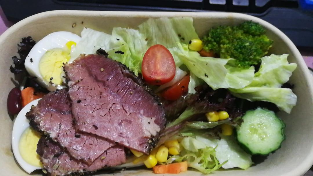 减脂菜谱鸡胸肉丸子汤的做法