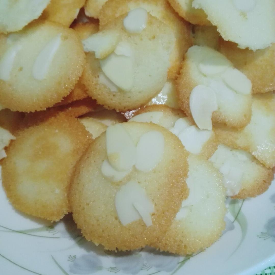 杏仁瓦片酥