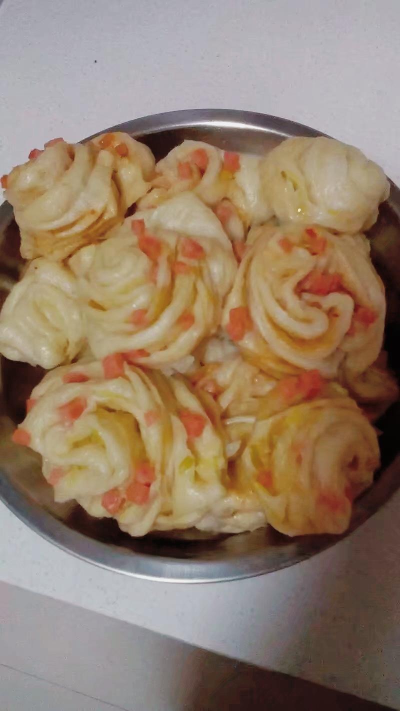 花样小花卷的做法