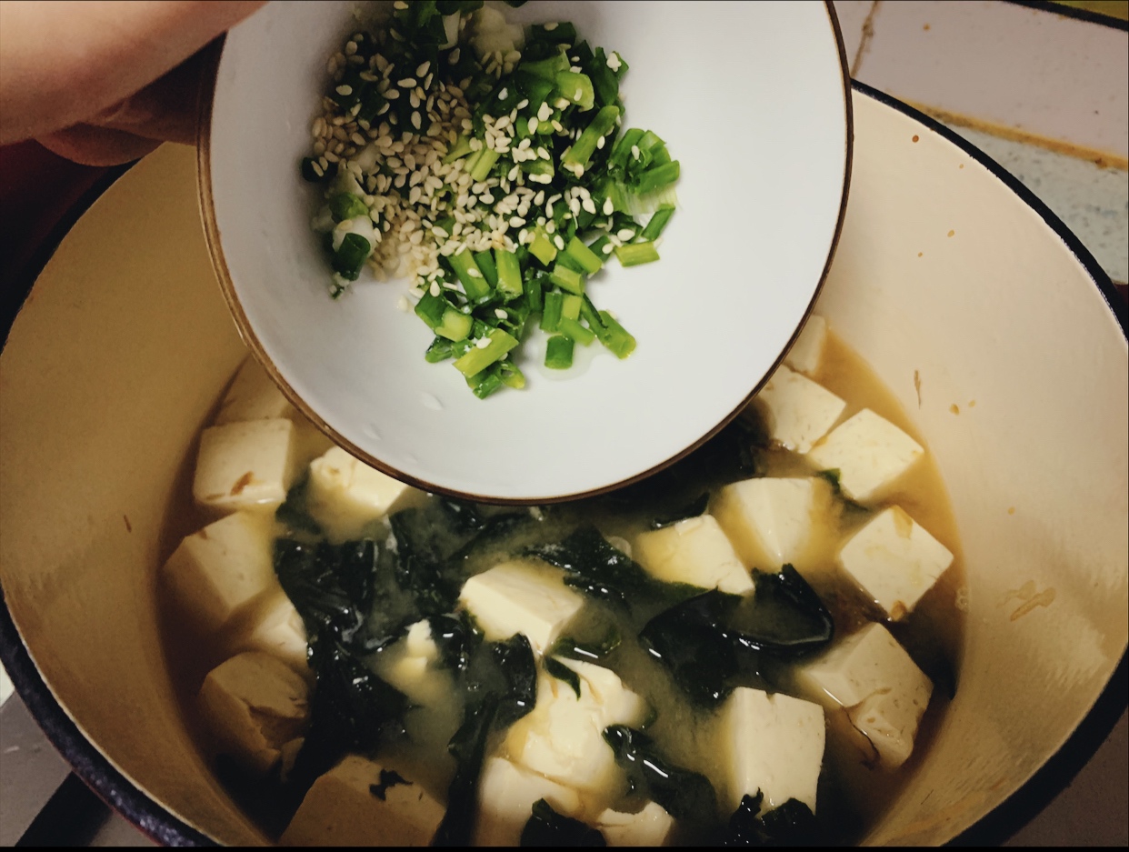 简单暖心-日式味增汤的做法 步骤5