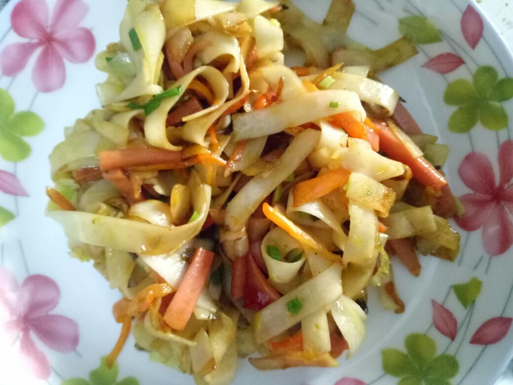 火腿肠炒面(挂面版）