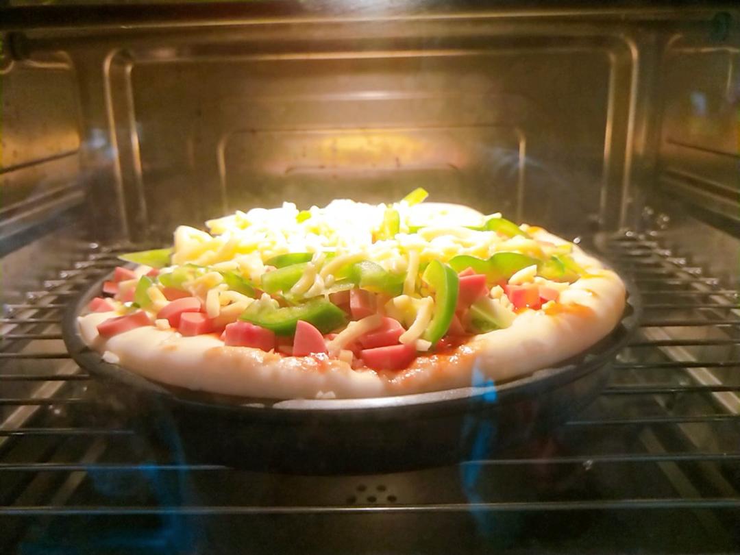 美味披萨（含披萨饼底制作只需醒发一次2020.02.22）