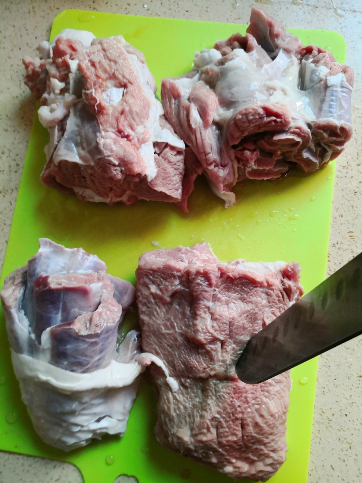 酱牛肉和红烧牛肉面的做法 步骤3