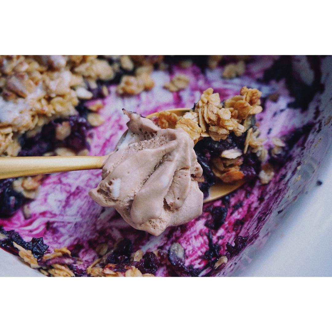 纯素烤蓝莓黑莓燕麦脆 Blueberry&Blackberry Crumble