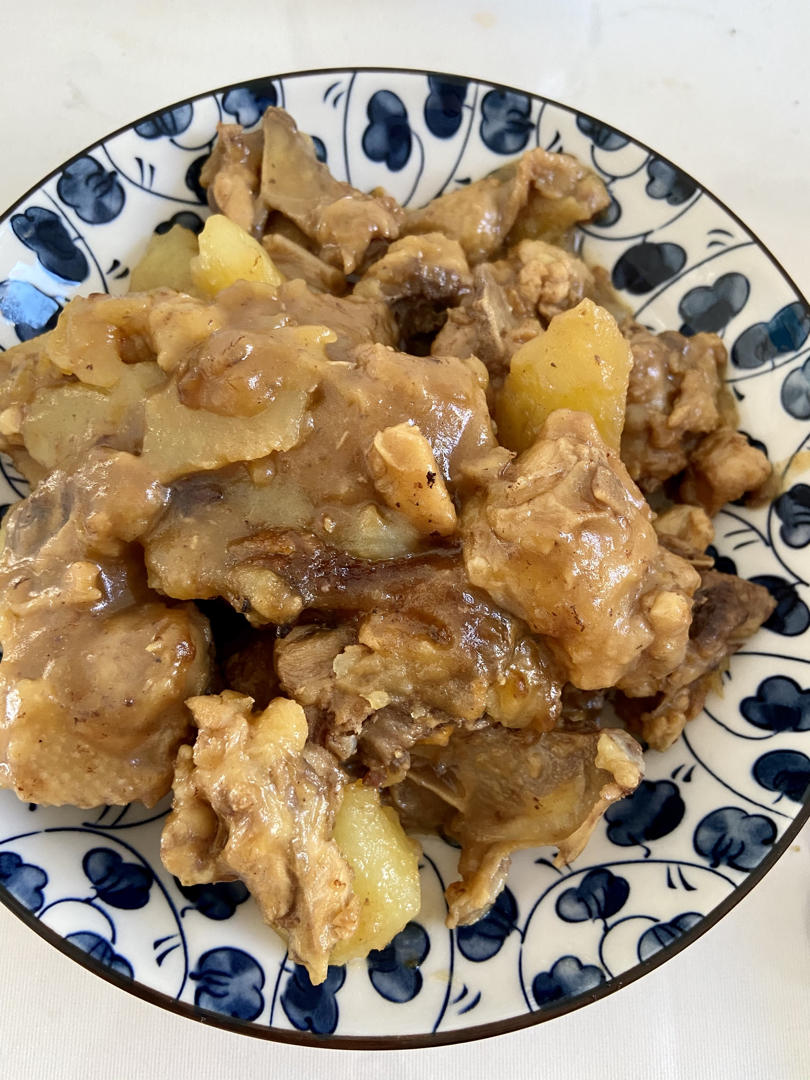 土豆炖鸡架