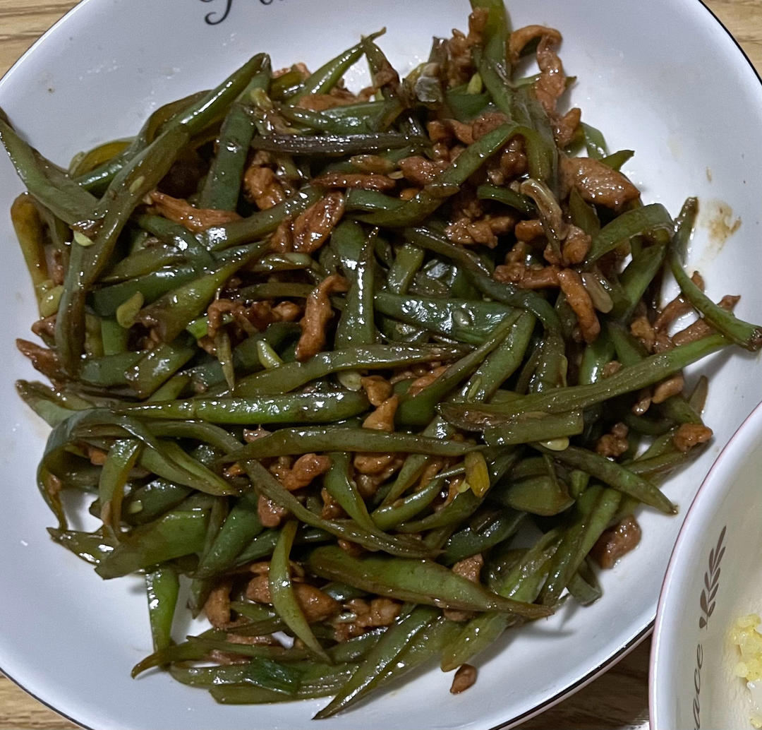 豆角炒肉丝