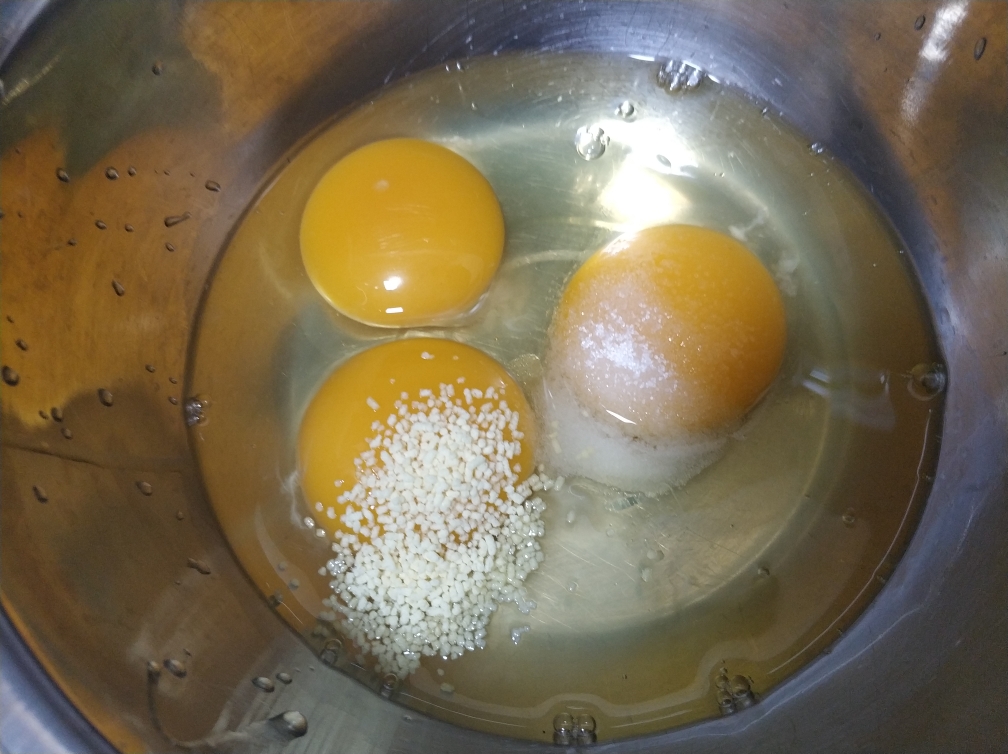 香葱蛋炒饭（火锅必备）的做法 步骤2