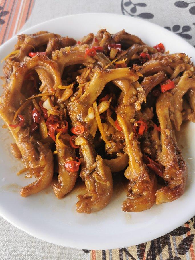 卤鸭掌不好吃你打我