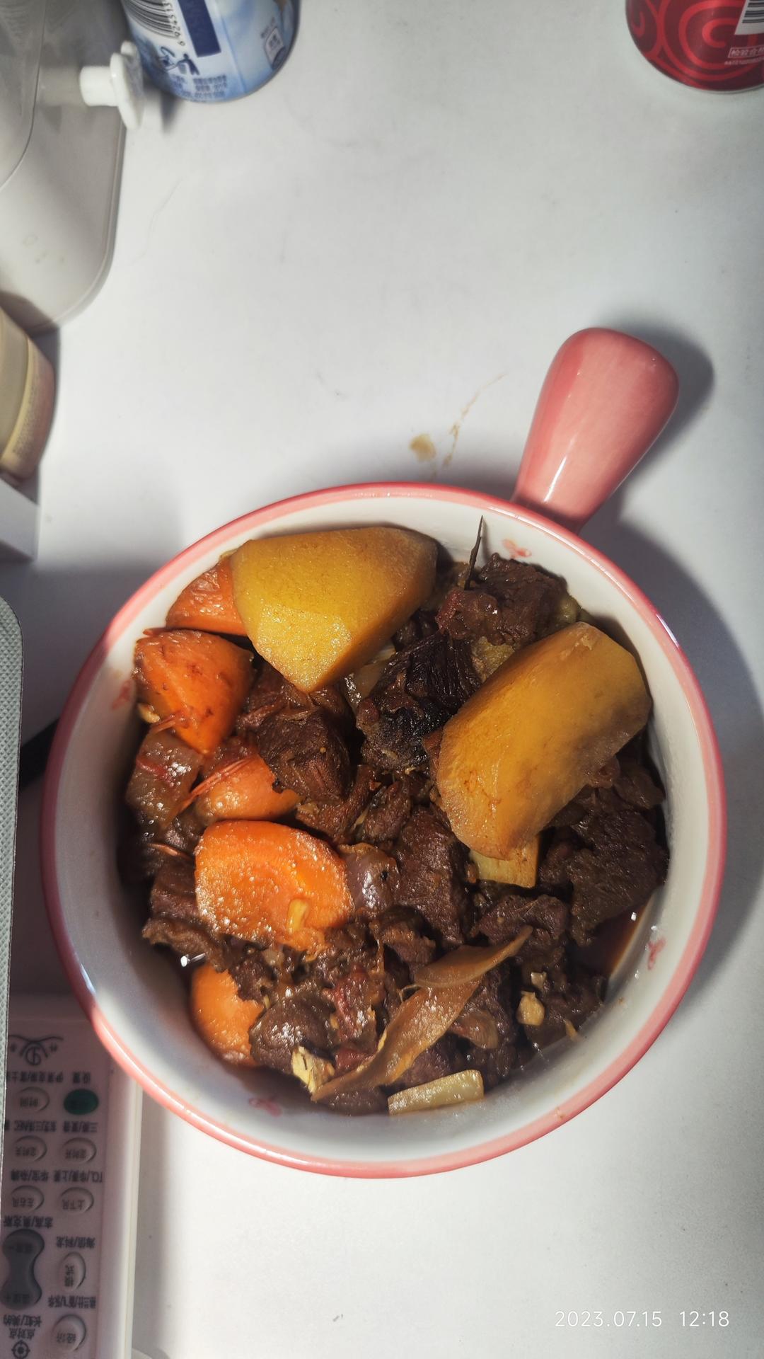 番茄土豆炖牛腩