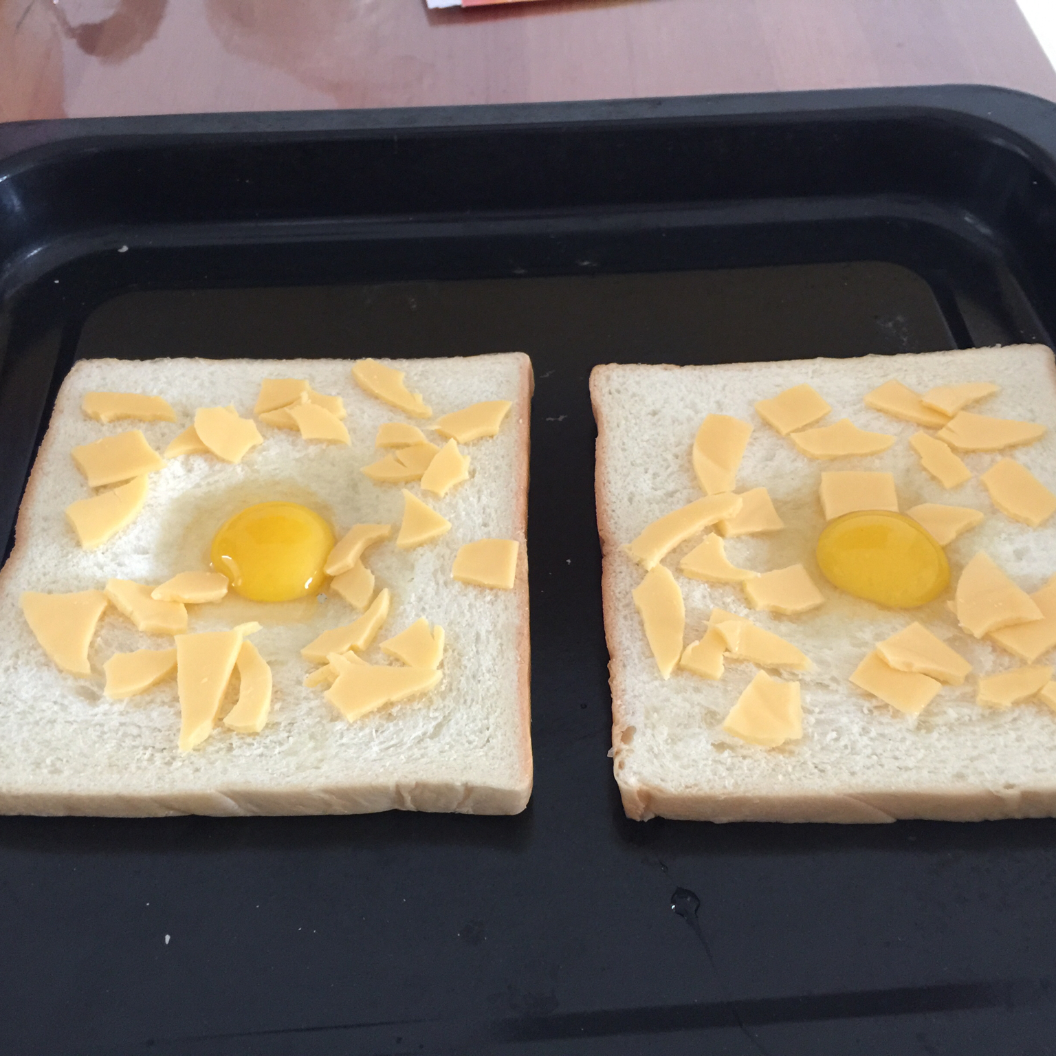 鸡蛋芝士烤吐司