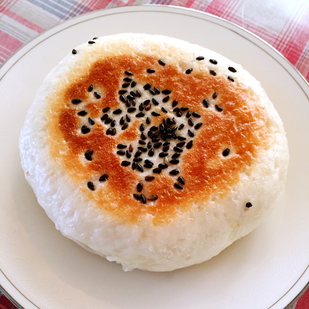 松软牛奶红豆饼