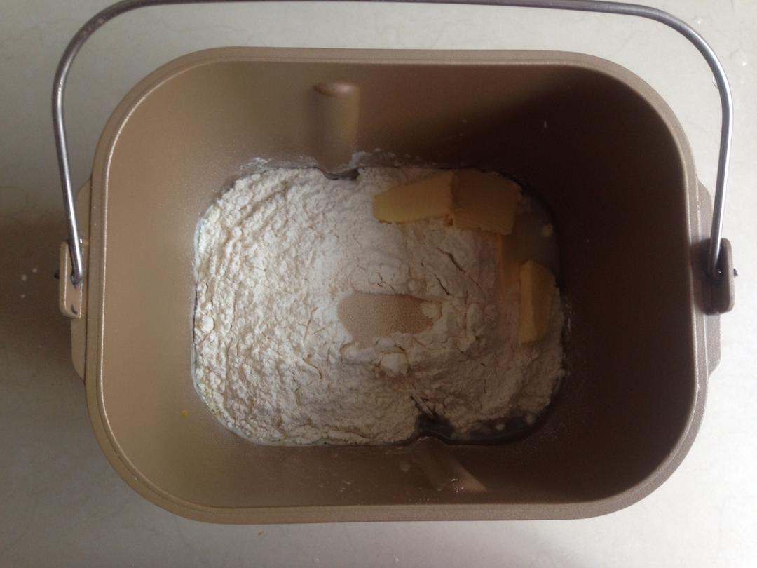 纯奶手撕吐司的做法 步骤1