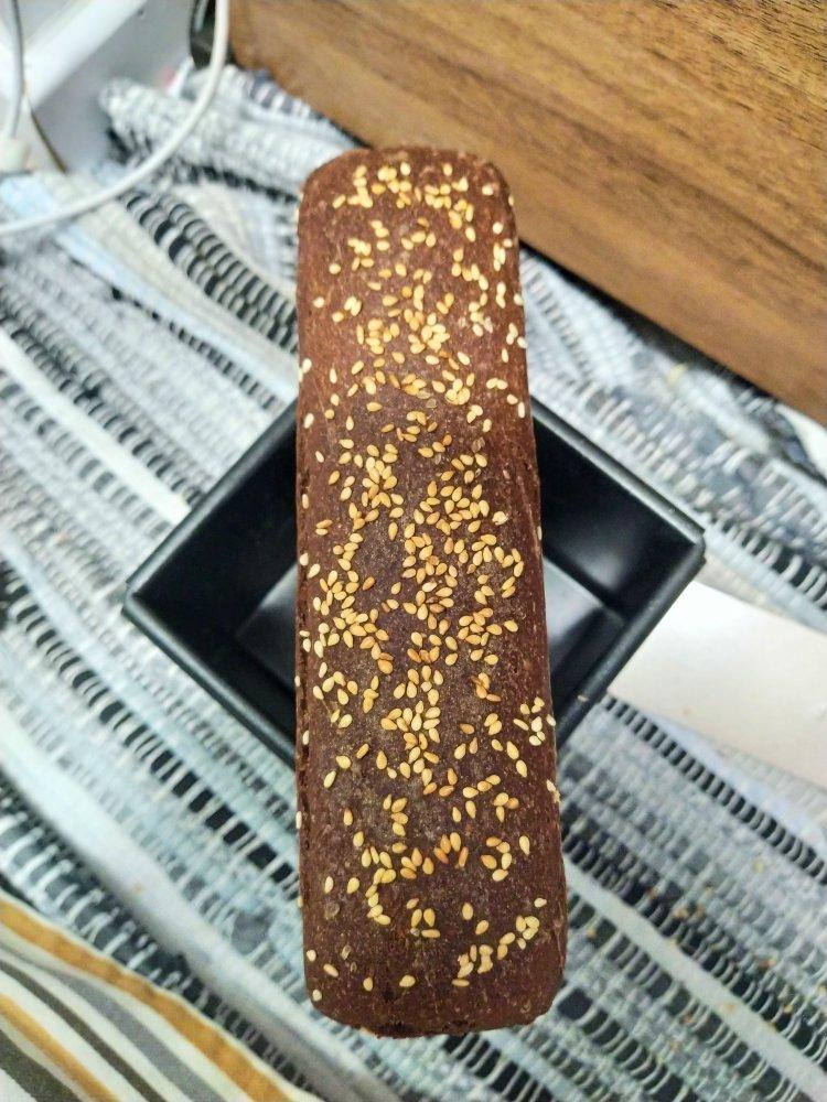 天然酵种100%黑麦香料面包