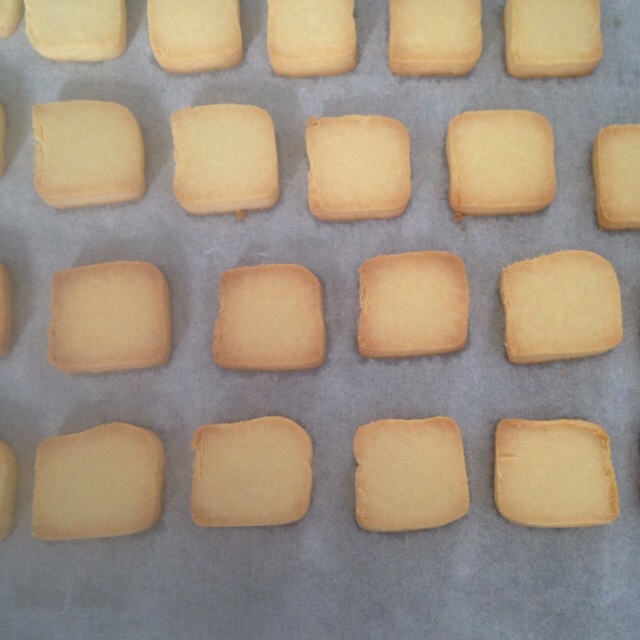 【炼乳脆饼•硬】非常简单的硬饼干