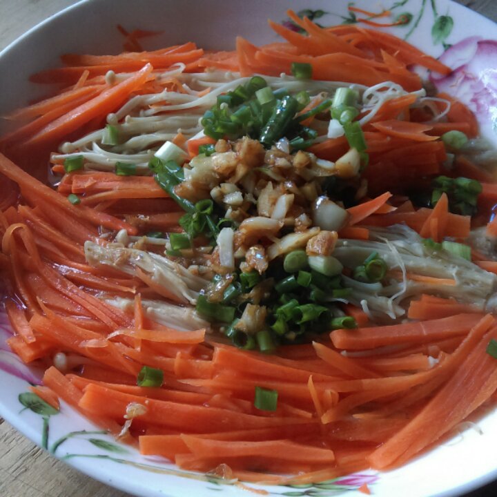 【清蒸金针菇--微波炉快手菜】