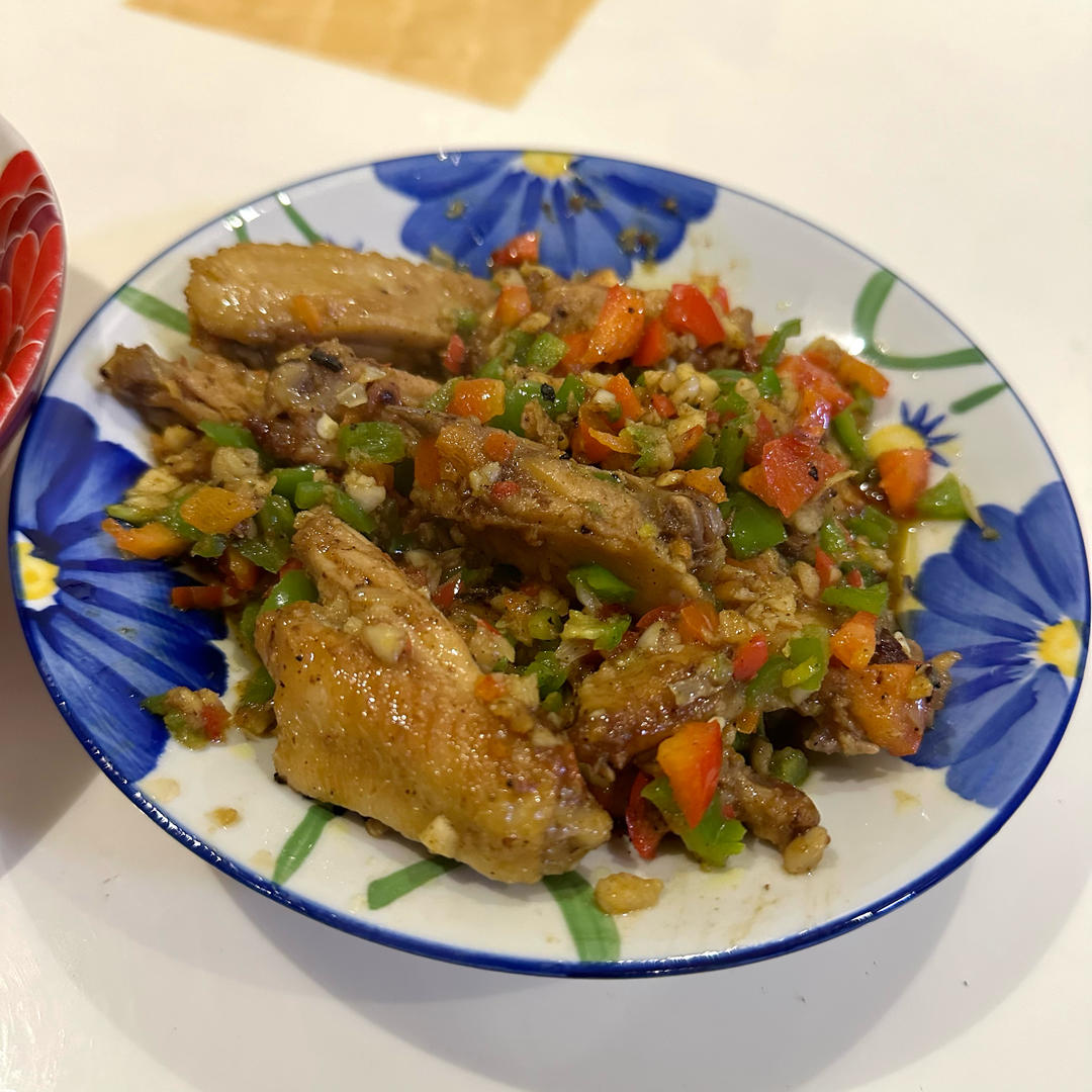 蒜香鸡翅，这才是鸡翅最好吃的做法