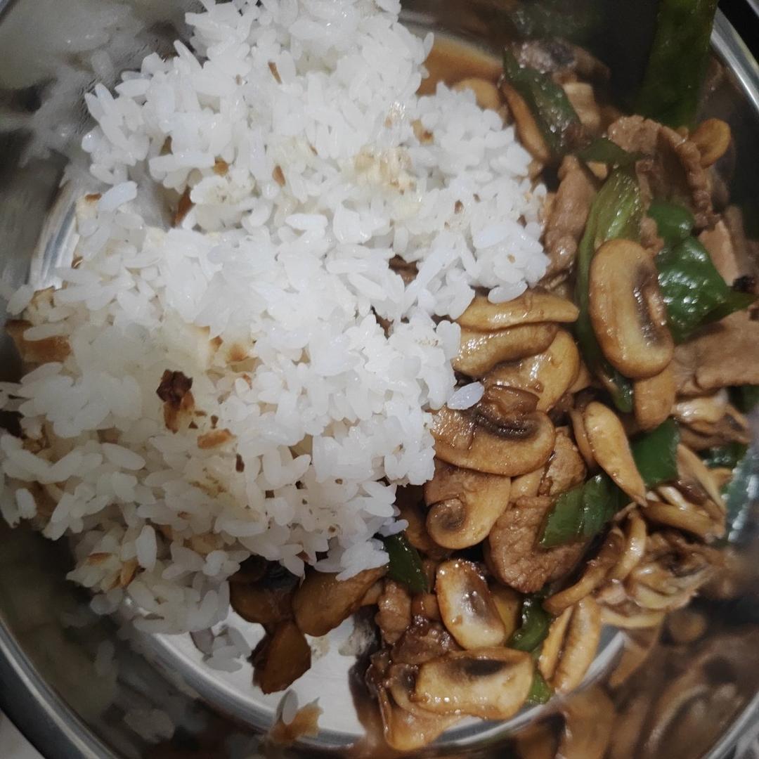 口蘑炒肉，下饭超无敌
