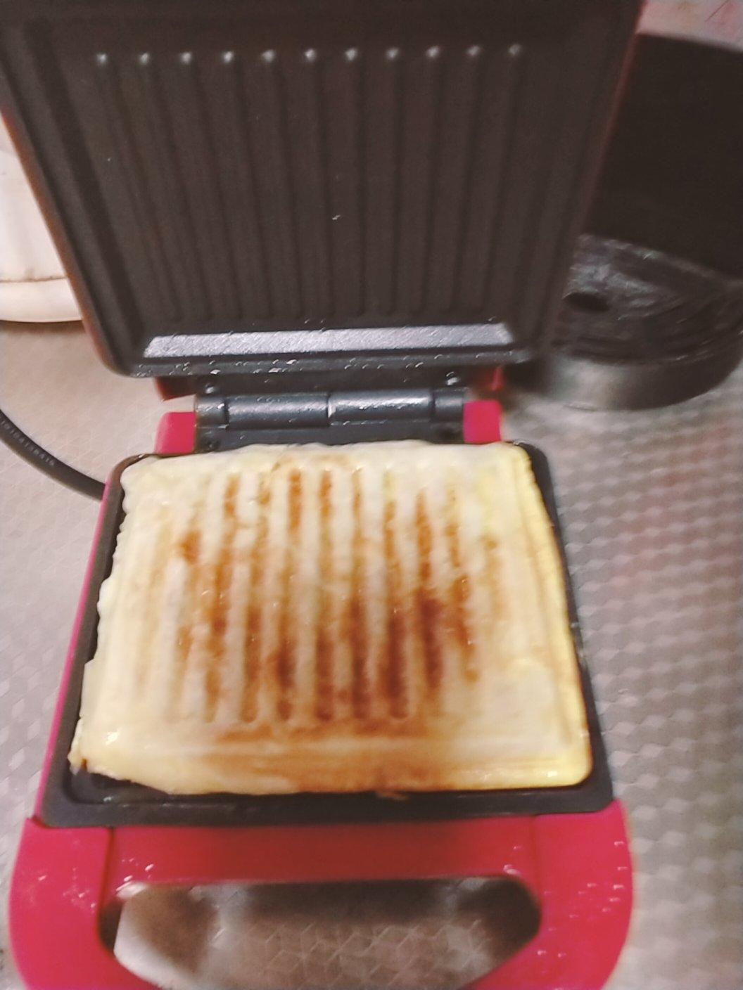 用当红早餐机做出美味早餐