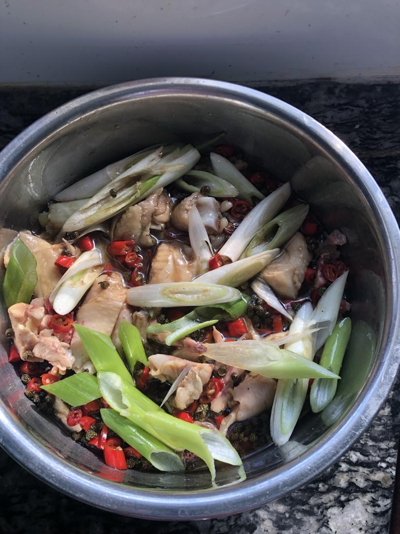 藤椒鸡（重口味江湖菜）