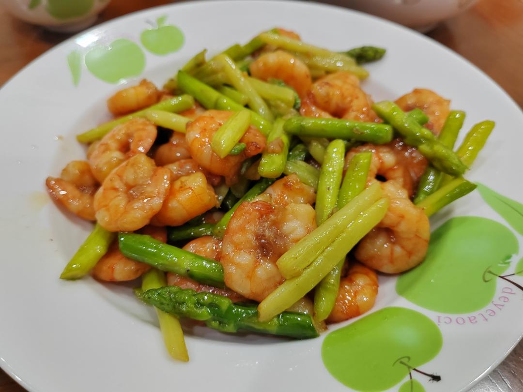 芦笋炒虾仁