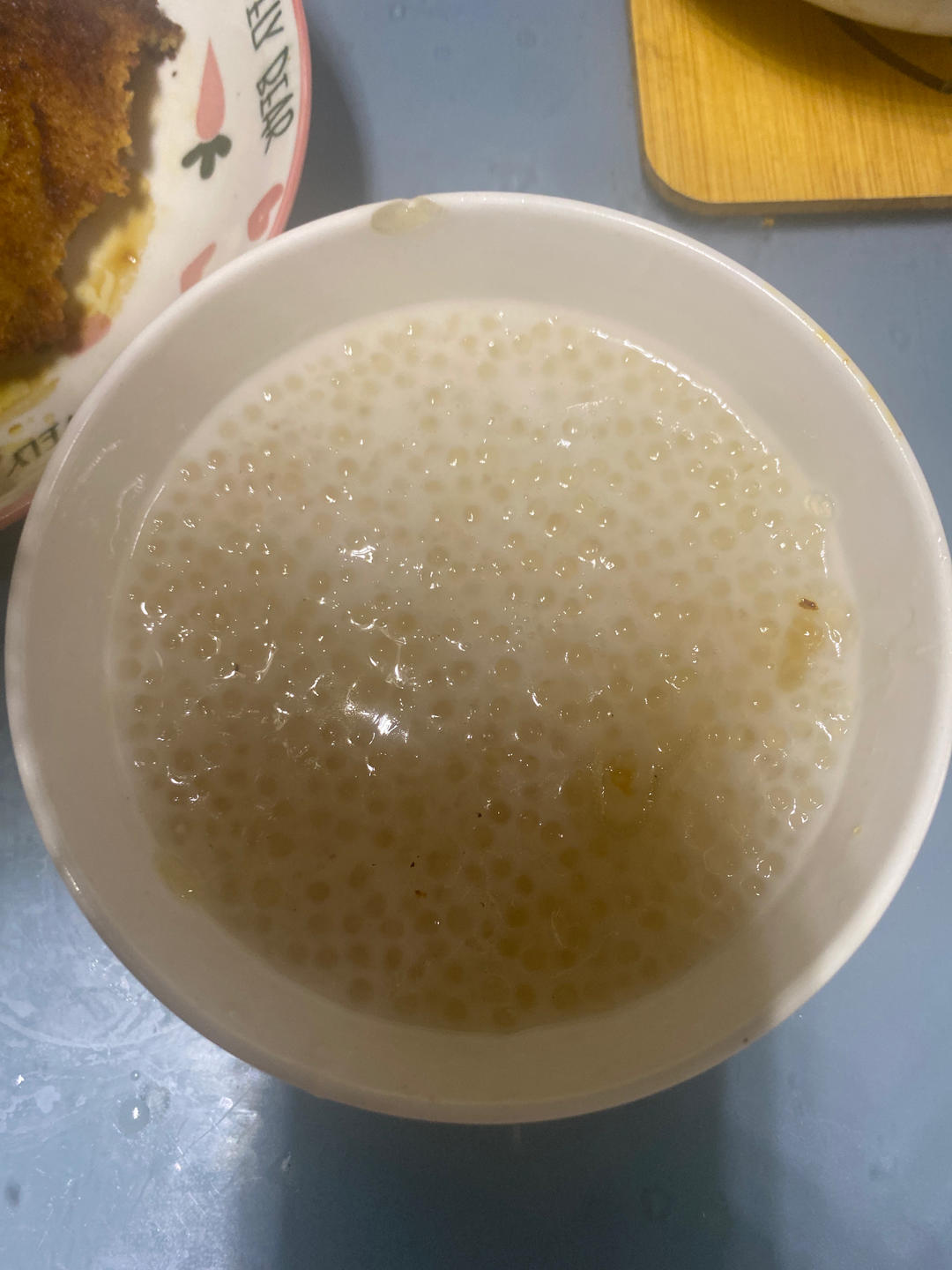 桃胶牛奶西米露
